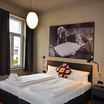 Ξενοδοχείο Storyhotel Bergischer Hof 2*