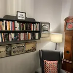 Storyhotel Bergischer Hof فندق 2*