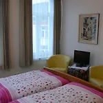 Storyhotel Bergischer Hof 2* كونغسوينتر