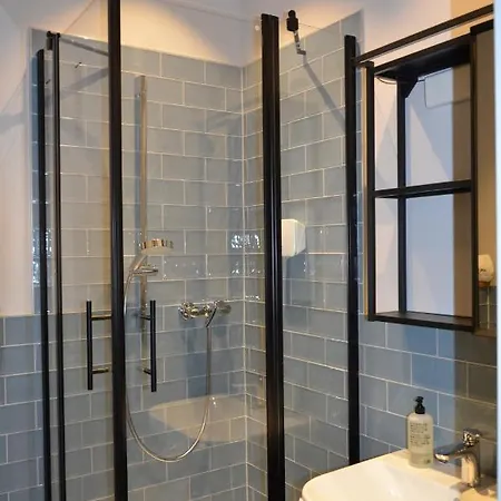 호텔 Storyhotel Bergischer Hof 코니그스빈터