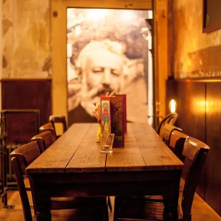 호텔 Storyhotel Bergischer Hof