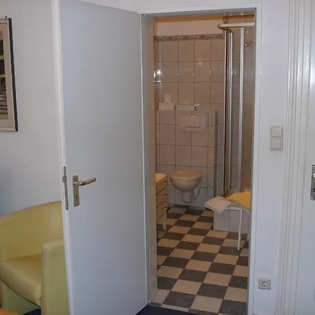 Storyhotel Bergischer Hof 코니그스빈터