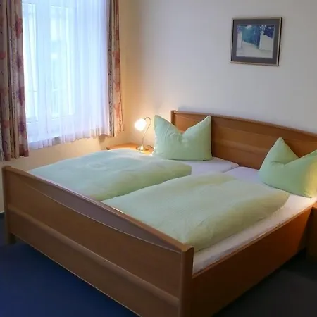 Storyhotel Bergischer Hof Hotel 2*