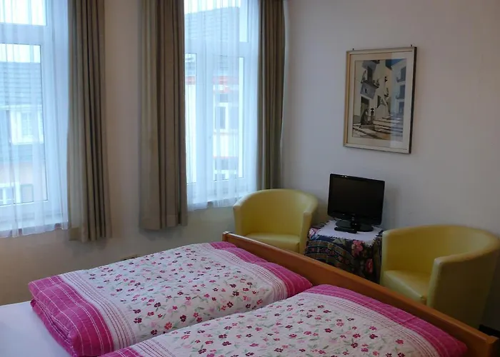 Storyhotel Bergischer Hof 2* Koenigswinter