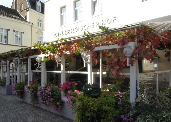 Hotel Storyhotel Bergischer Hof 2*